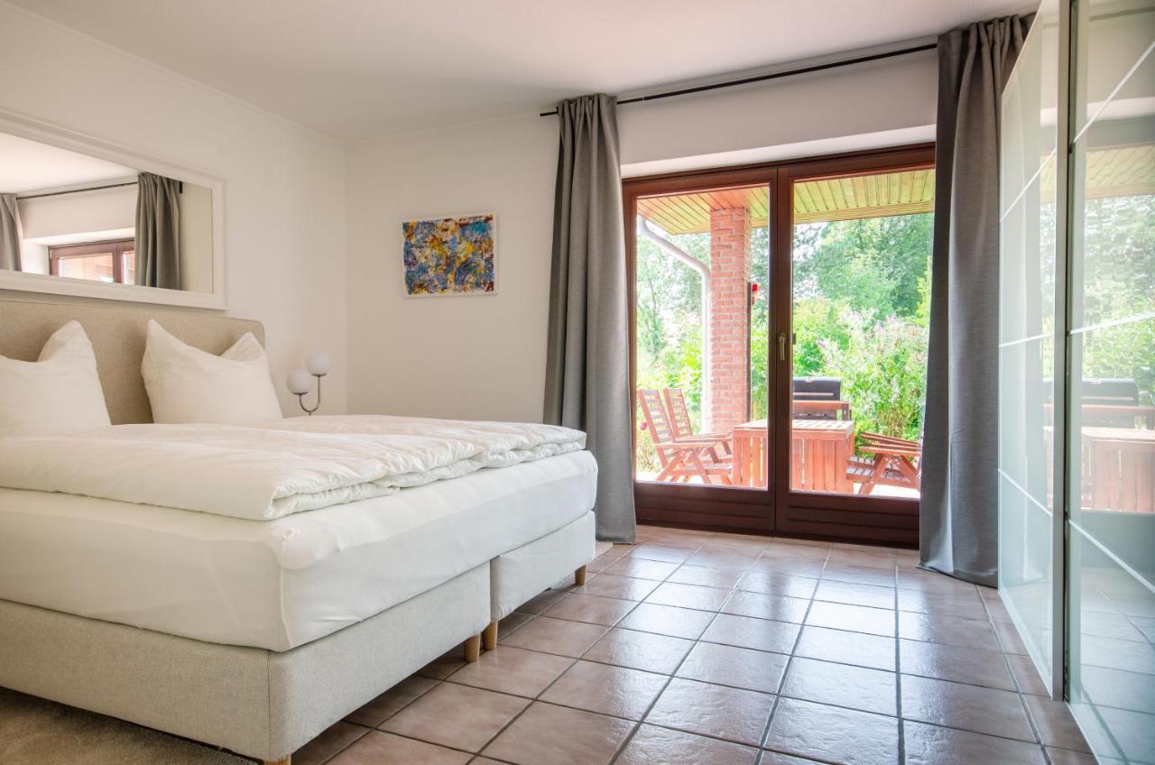 Ferienwohnung Am See オイティン エクステリア 写真