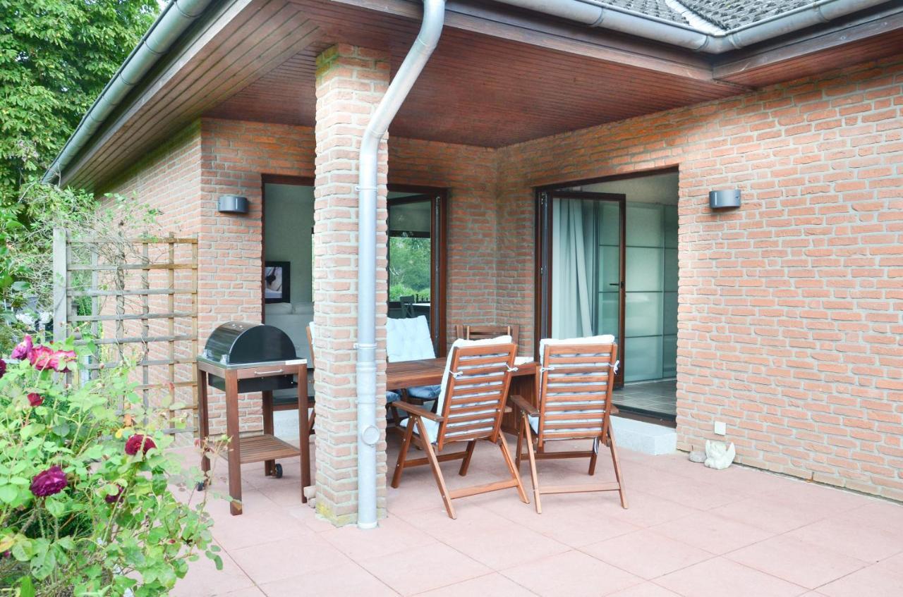 Ferienwohnung Am See オイティン エクステリア 写真